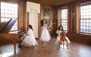 Aubrey Snell, Saxofoniste, Theatermaakster en Regisseuse.